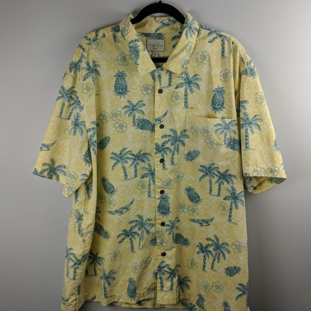 Trader Bay Hawaiian short sleeve shirt size XXL